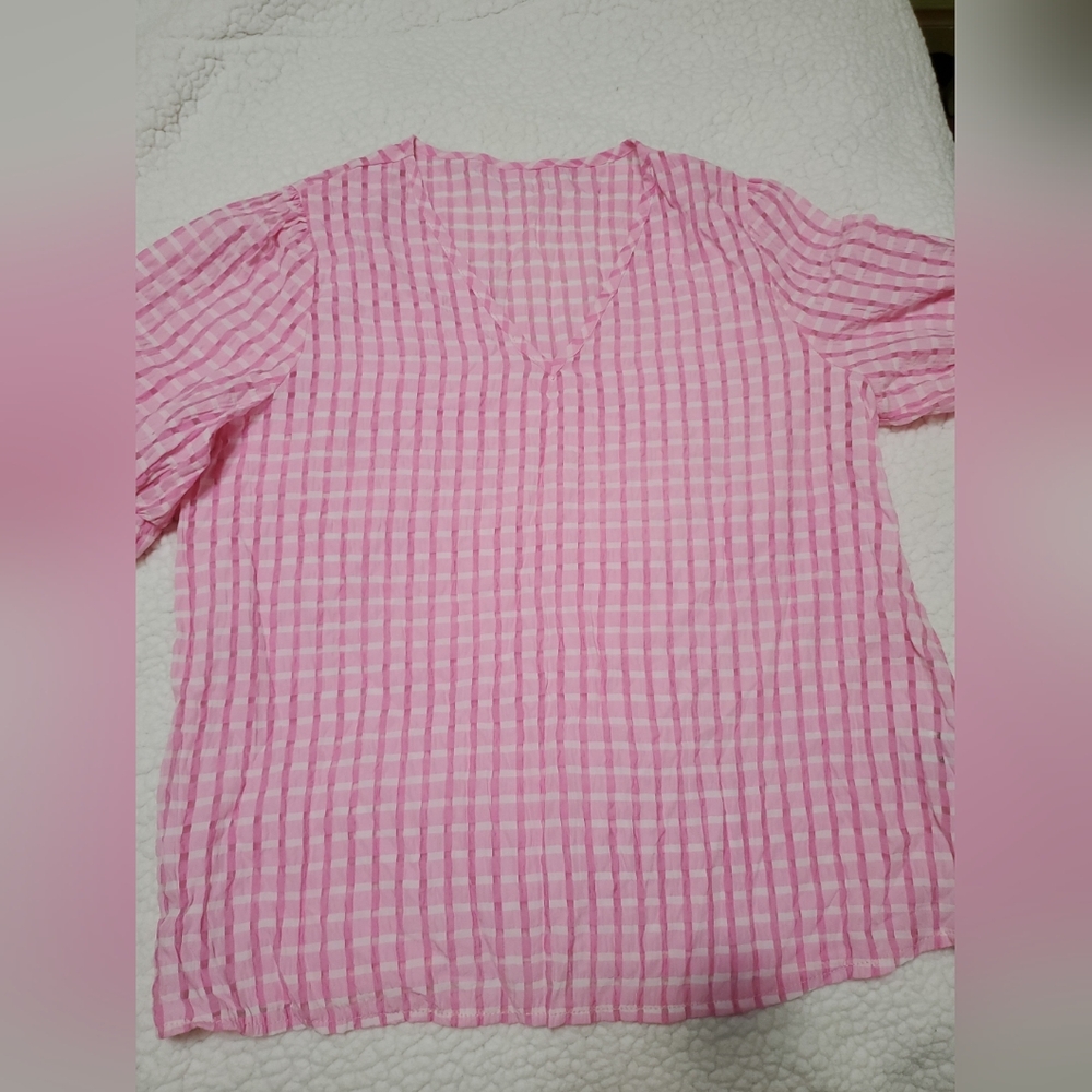 Gingham pink and white shirt